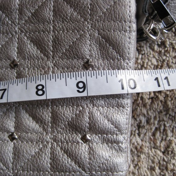 Nicole Miller silver quilted purse - Picture 12 of 15